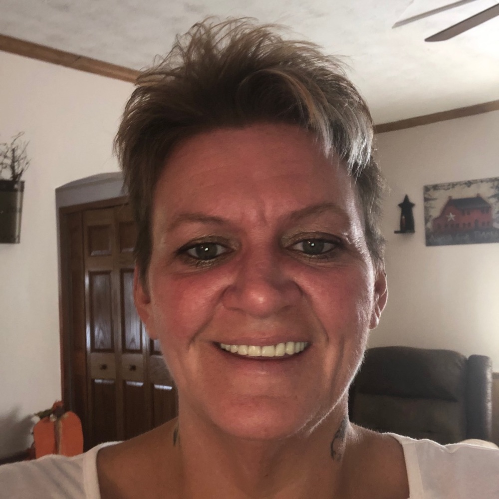 Meet your Posher, Carisa